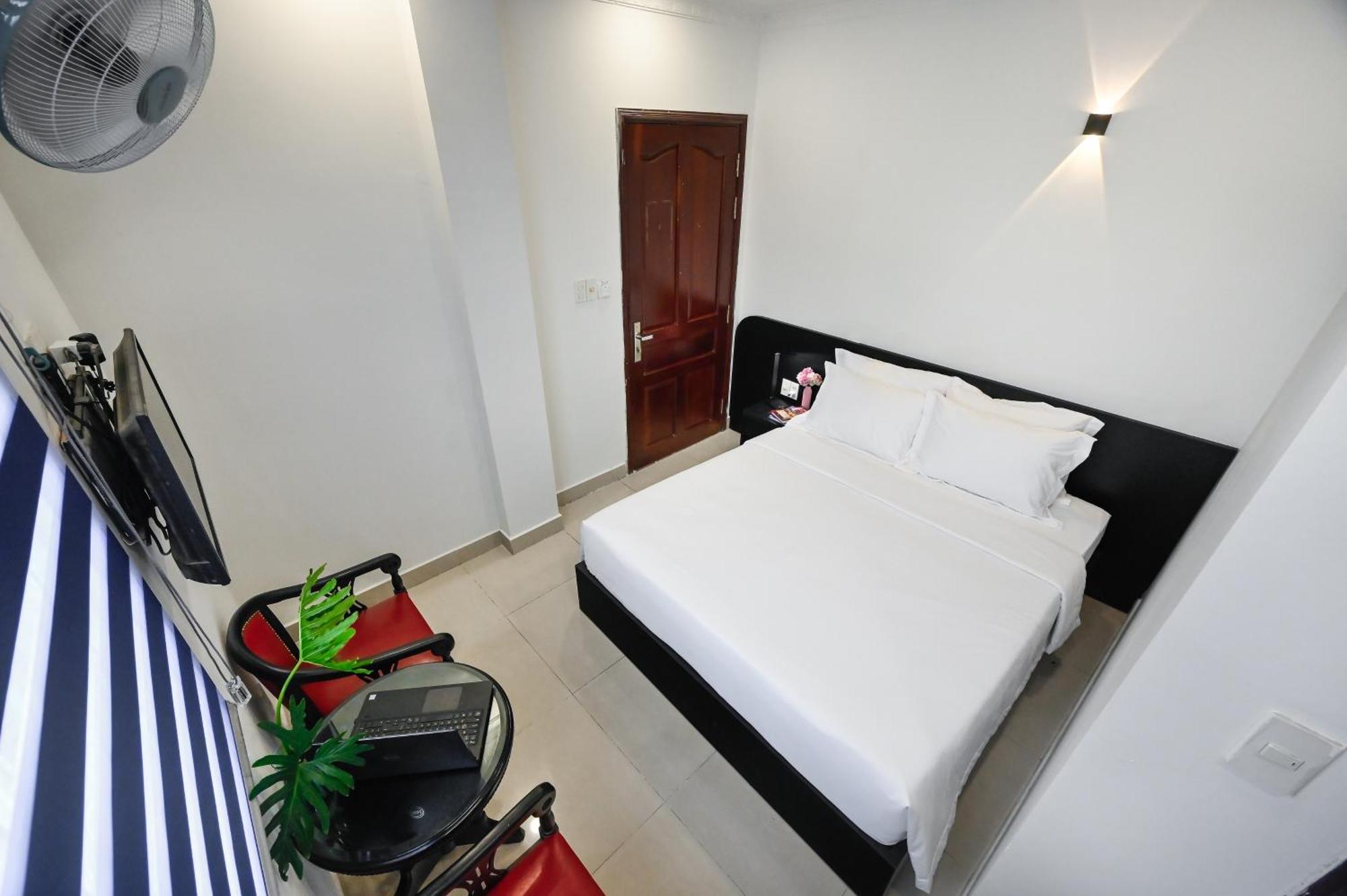 Trung Mai Hotel - Nguyen Thai Binh Cidade de Ho Chi Minh Exterior foto